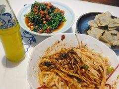 京味炸酱面-大海碗·京菜炸酱面(雍和宫店)