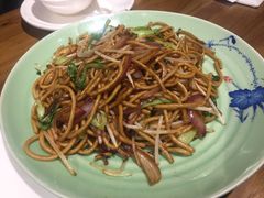 -宝燕海货工场(长江国际店)