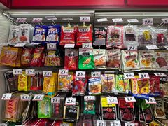 -赵一鸣零食(广州荔湾路店)
