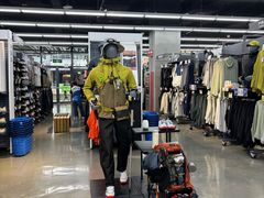 -迪卡侬(大英山店)