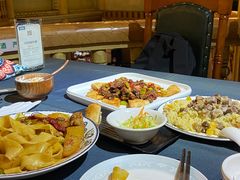 -伊带伊路新疆美食府(呼家楼店)
