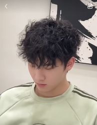 -尤司男士国潮理发馆