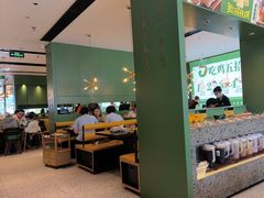 -一席地·本地鸡窝·杭帮鸡火锅(萧山银隆百货店)