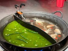 菌汤鸳鸯锅-后火锅(南京东路总店)