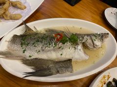 -侬佳蒸菜馆(听潮店)