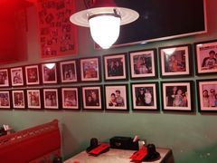 -沪小胖小龙虾(淮海中路旗舰店)