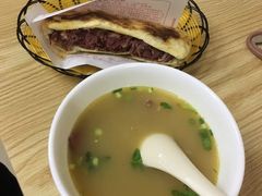 -姚延兴驴肉火烧(保税广场店)