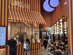 -LUNEURS月乐诗·法式冰淇淋(北外滩来福士广场店)