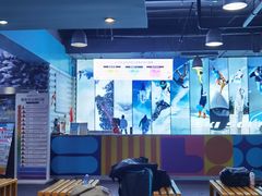 -乔波室内滑雪场