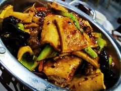 干锅千叶豆腐-清真·伊清阁餐厅