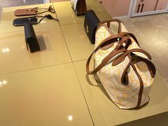 -BURBERRY(上海港汇恒隆广场店)