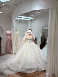 -HANSA韩纱婚纱礼服设计师集合店