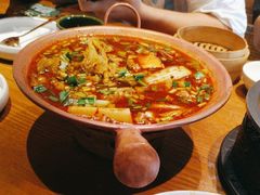 -云海肴·汽锅鸡·云南代表菜(天山百盛优客店)