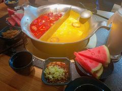 -湊湊火锅·茶憩(南京东路悦荟店)