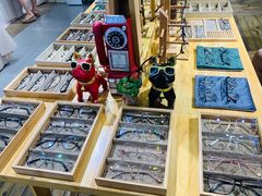 -肆兮眼镜·蔡司·徕卡战略合作店(大坪店)