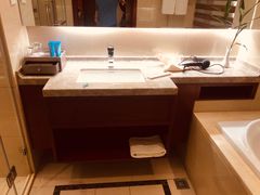 -兴芮温泉度假区