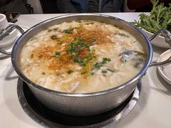 -德林酸菜鱼火锅(南丹店)