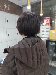-镁连社·美联社