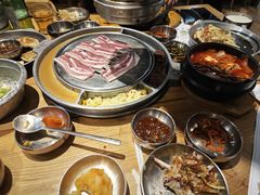 -姜虎东白丁烤肉(虹桥天地店)