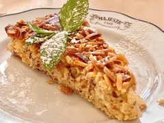 -Majestic Café