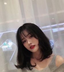 -BULB STUDIO 巴柏明星发型工作室