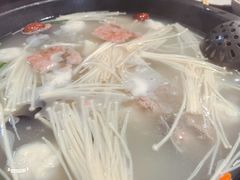 骨汤锅-陈府大宅门成都火锅·手切鲜肉(太原街店)