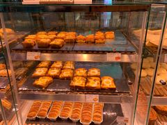 -巴黎贝甜(大宁国际商业广场店)