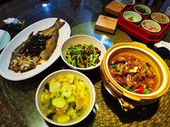 -映象潇湘·小瑶村·民族特色餐厅(植物园店)
