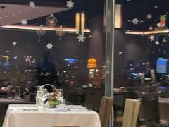 -武汉世茂希尔顿酒店·汇·全日餐厅