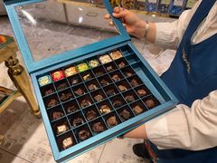 -VENCHI 闻绮(北京国贸商城店)