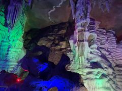 -泰安地下龙宫景区