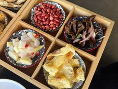 -野菌皇海景野生菌火锅(滨海大道店)
