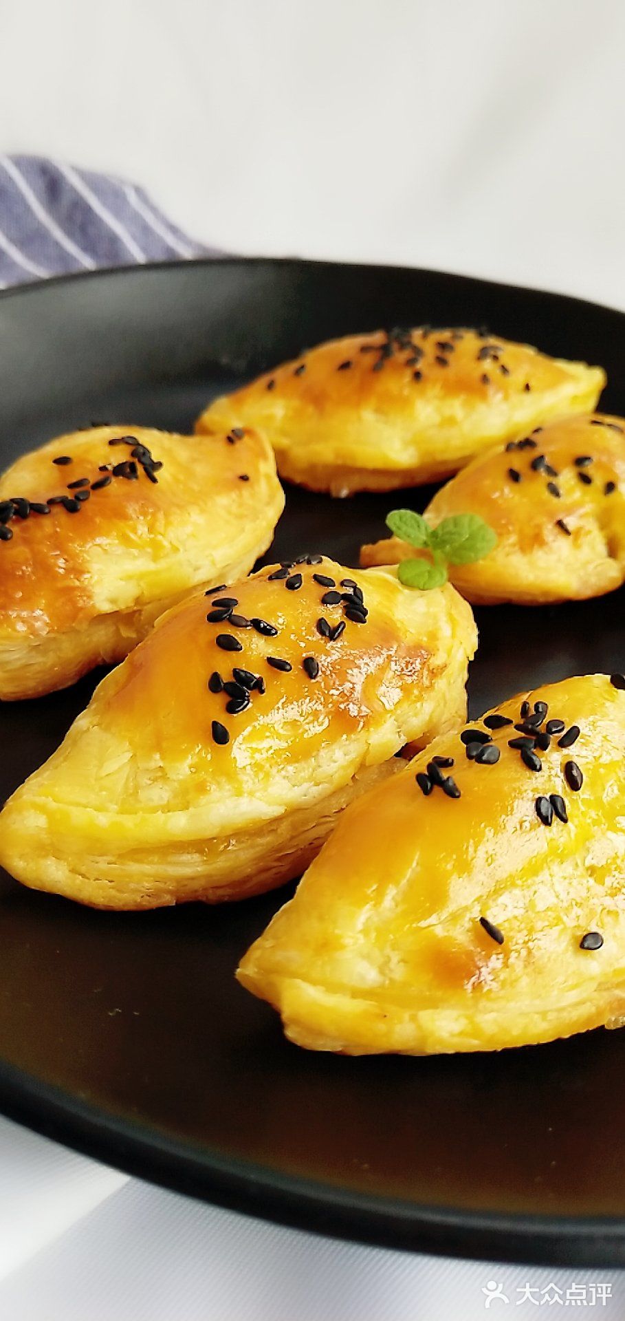 烘焙小白也能完成❗️零失败🔥巨好吃❗酥的掉渣的芒果酥。