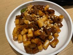 松子牛肉炒年糕-兔爸私家小厨(新北万达店)