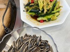 -鲁员外地锅鸡地锅鱼(古墩路店)