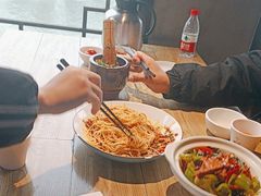 -嫩芽·重庆菜馆(十八梯露台观景店)