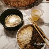 下饭的肉饼子蒸蛋！