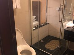 -华雅花园大酒店