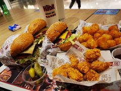-The Habit Burger Grill 哈比特汉堡(复兴soho店)