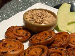 鸭肝酱伴葱油饼-杭州西子湖四季酒店·金沙厅