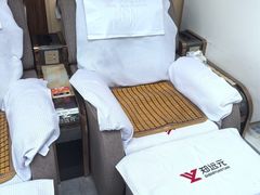 -郑远元专业修脚房(昌里东路店)