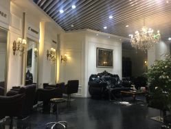 -变画·发型STUDIO