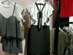 -红妍女装工作室