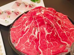 -鲜入唯煮·港式海鲜牛肉火锅(金宝街店)