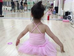 -雅米拉艺术中心(少儿舞蹈培训)