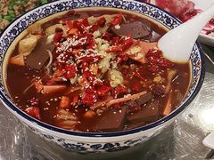 -洁神饭庄·海鲜·青岛菜·30年老字号(五四广场店)