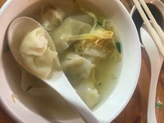 刀鱼小馄饨-忆秦园小笼包(惠山古镇总店)