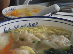 -长人馄饨铺(解放街店)