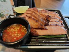 炭烧秘制猪颈肉-simply thai天泰(世纪汇店)