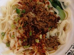 -顺溜·手工刀削面·黑金店(铜锣湾店)